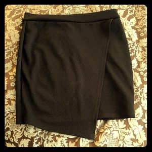 2B bebe Asymmetrical Hem Wrap-Style Skirt M